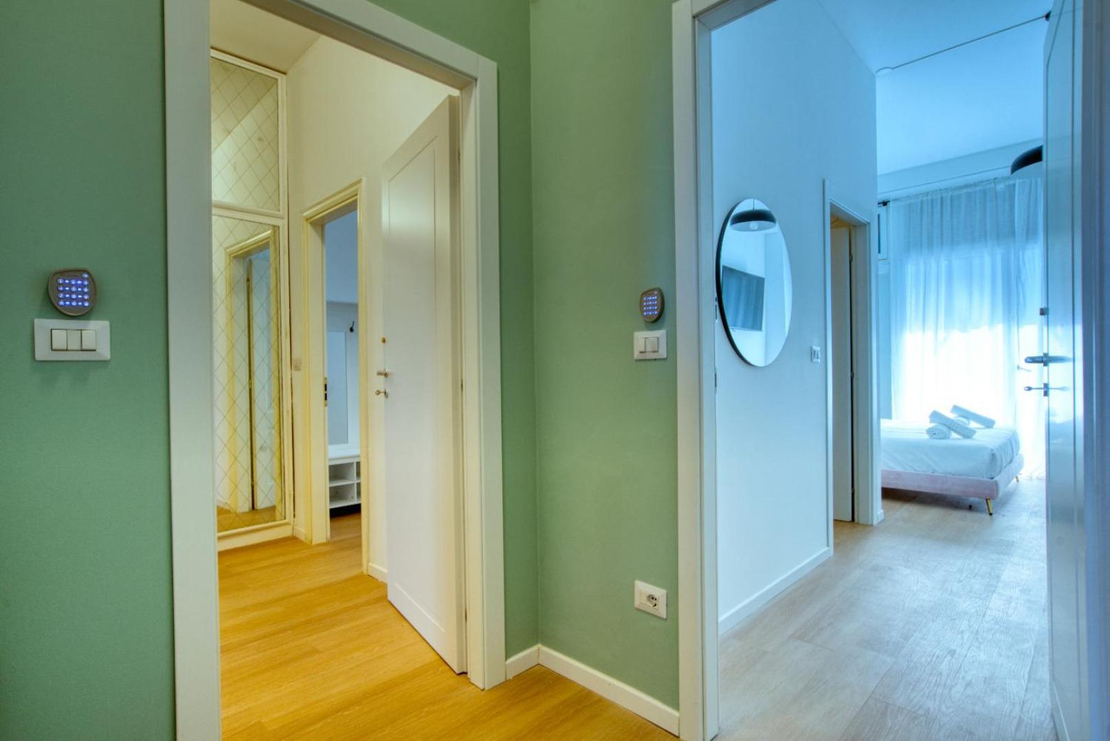 Italianflat - Elegant Suites With Balcony In Navigli Milano Ngoại thất bức ảnh