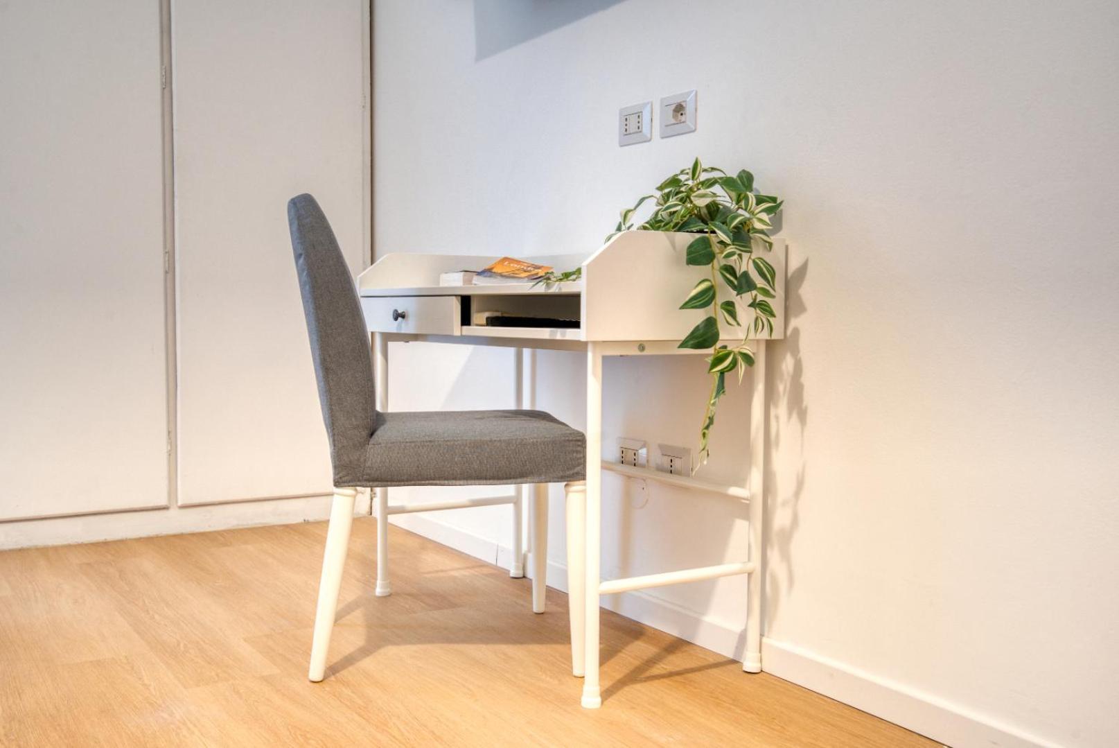 Italianflat - Elegant Suites With Balcony In Navigli Milano Ngoại thất bức ảnh