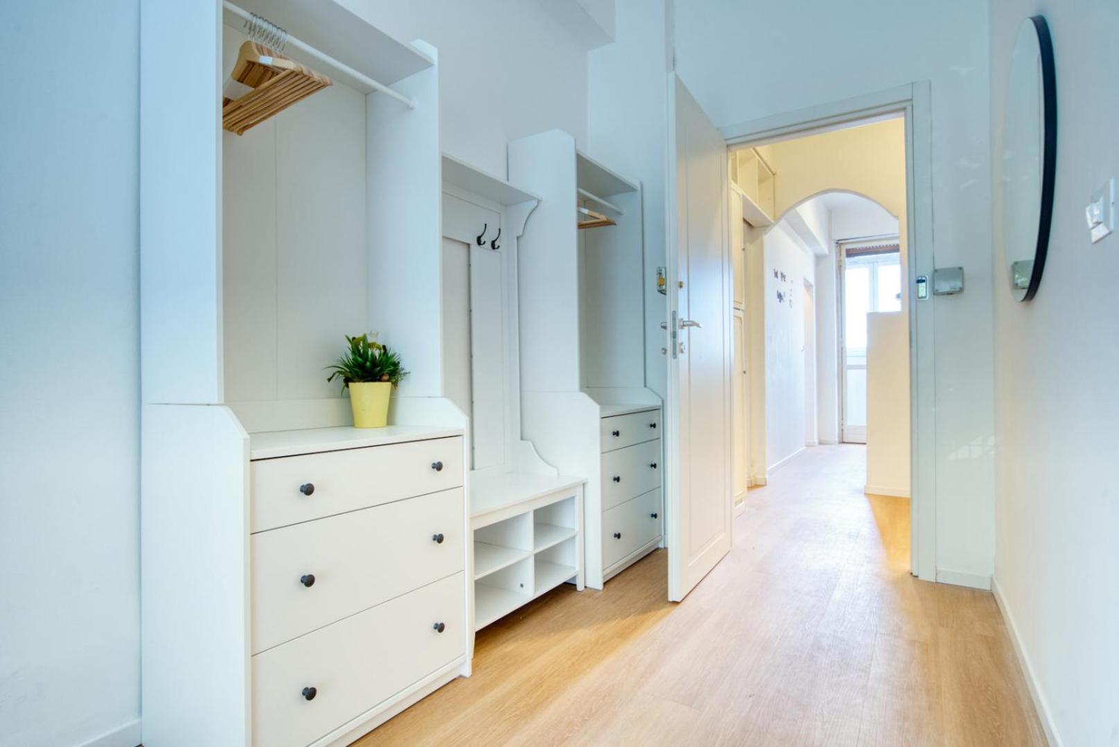 Italianflat - Elegant Suites With Balcony In Navigli Milano Ngoại thất bức ảnh
