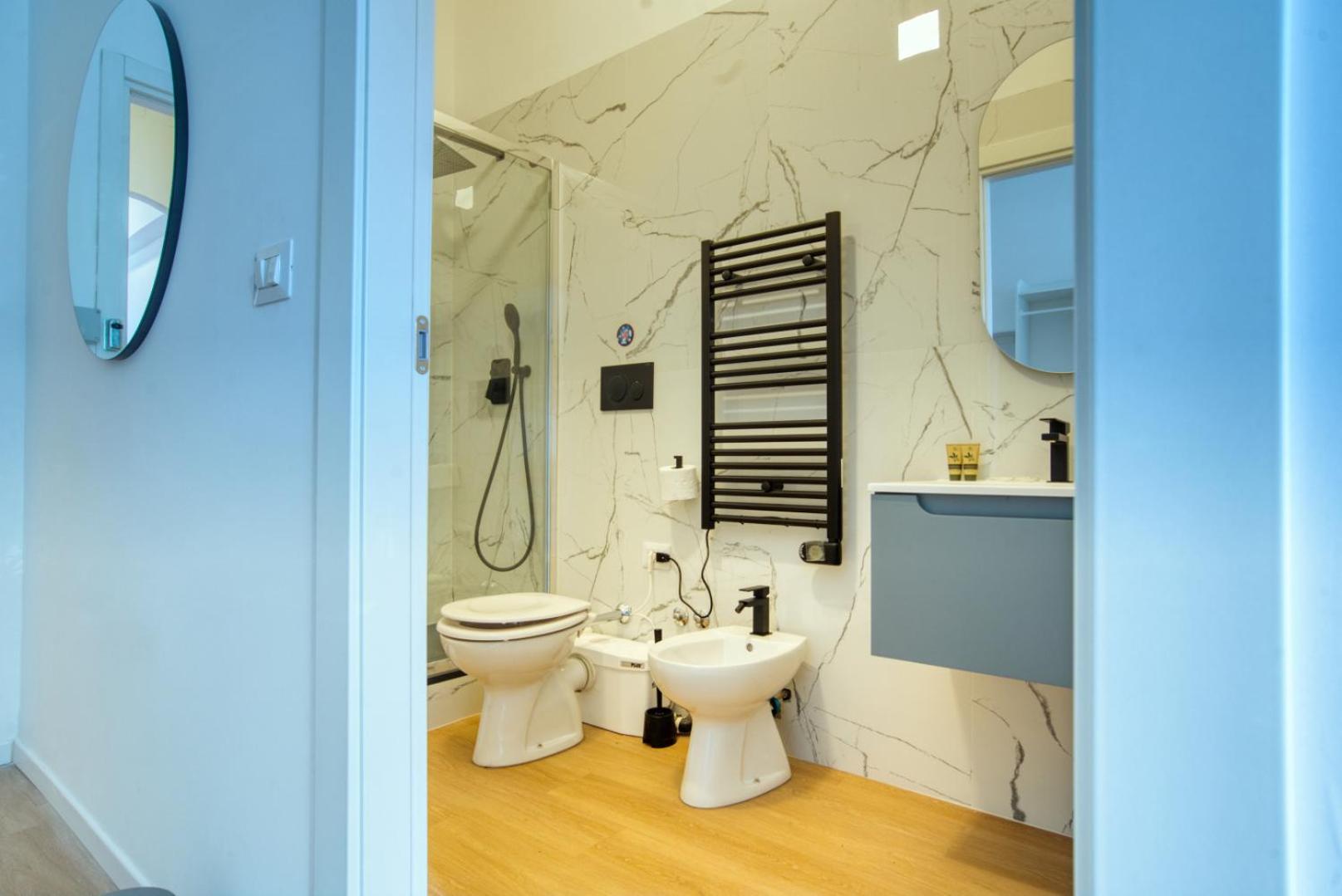 Italianflat - Elegant Suites With Balcony In Navigli Milano Ngoại thất bức ảnh